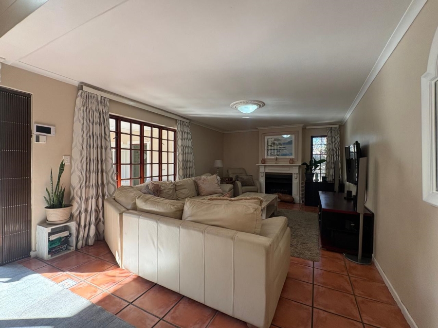 4 Bedroom Property for Sale in Parklands Western Cape